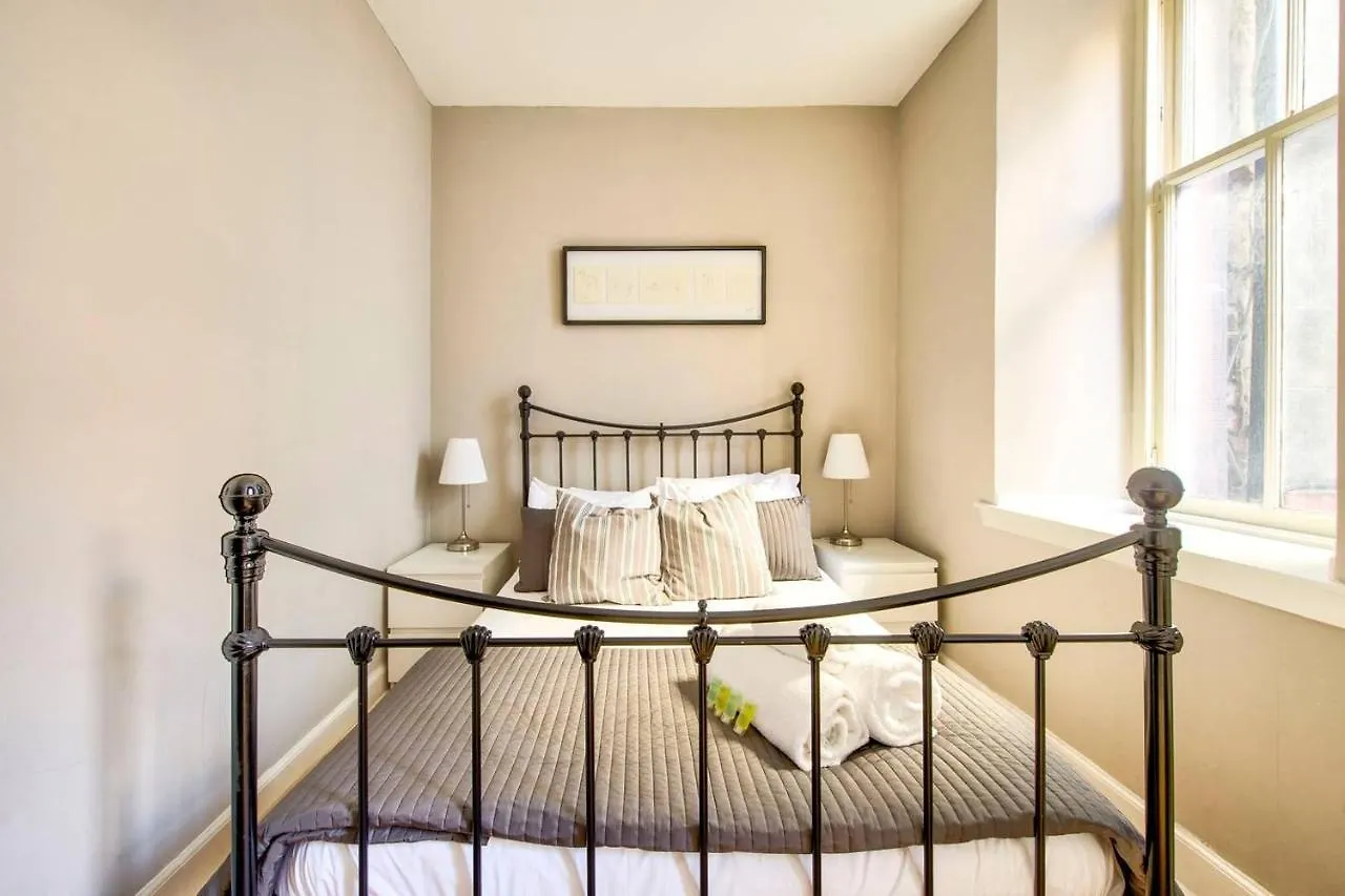 Joivy Amazing Location - Charming Apartment By The Edinburgh Castle!